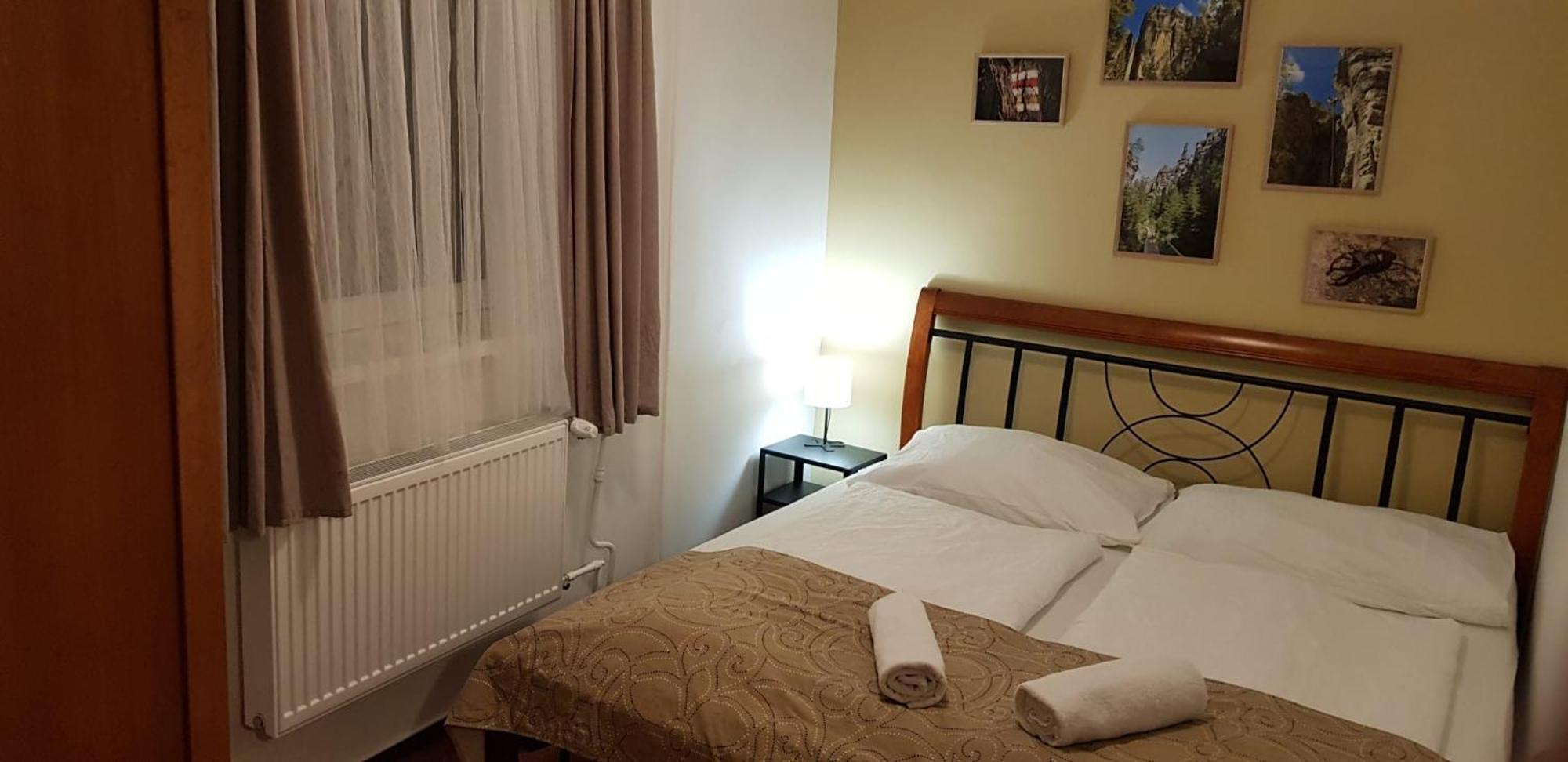 Hotel A Restaurace Pomezi Cinovec ภายนอก รูปภาพ